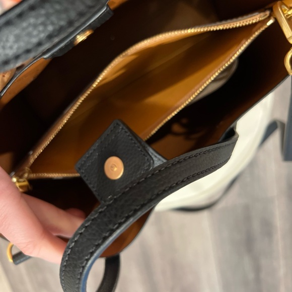 Tory Burch Perry Small Tote Bag - Picture 2 of 4